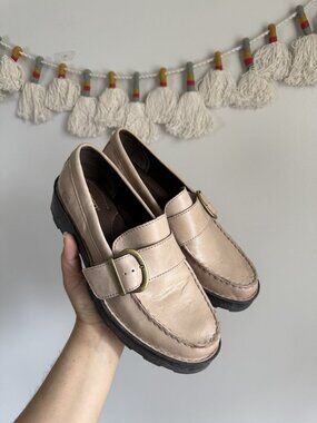 Born Contessa Leather Natural Almond Buckle Slip On Loafers Grandmacore Comfort